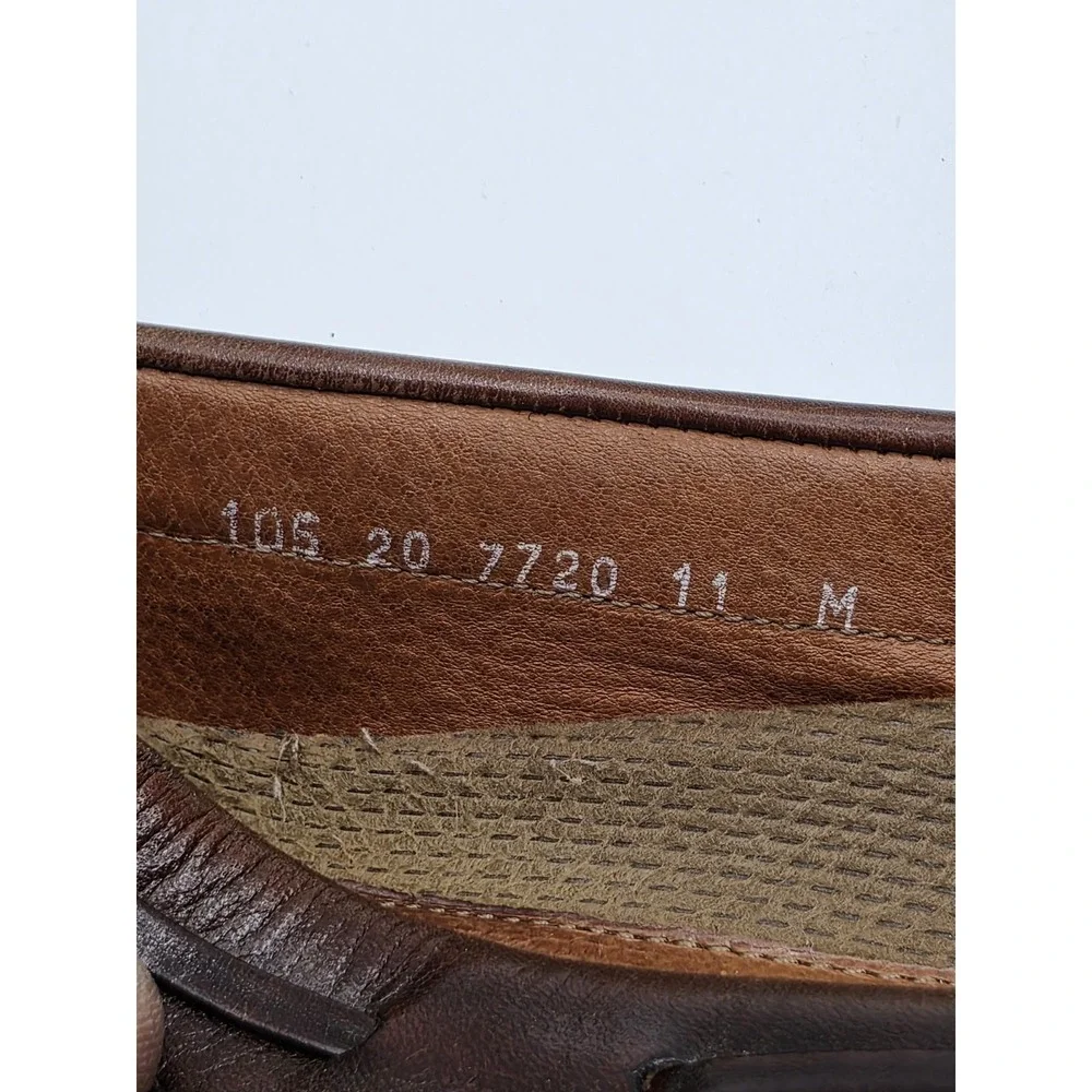 Johnston & Murphy tassel loafers Men's 11 Leather  Excellent condition
